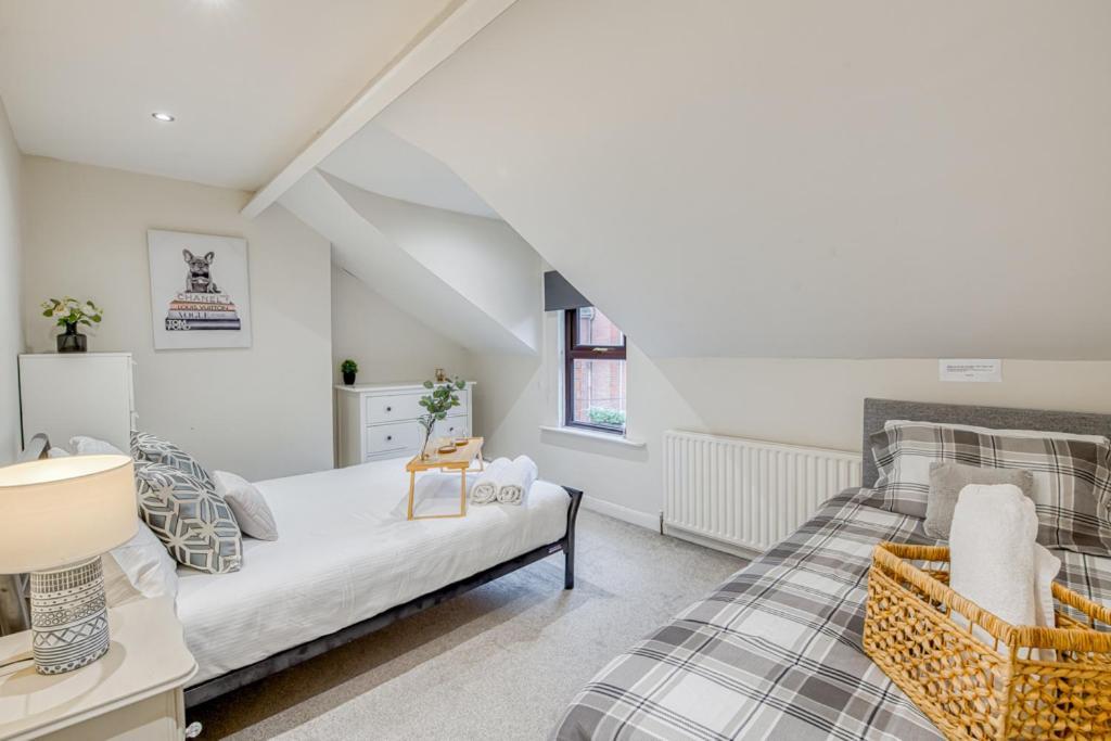 Charming City Home, Beside The Serene Ormeau Park 벨파스트 외부 사진
