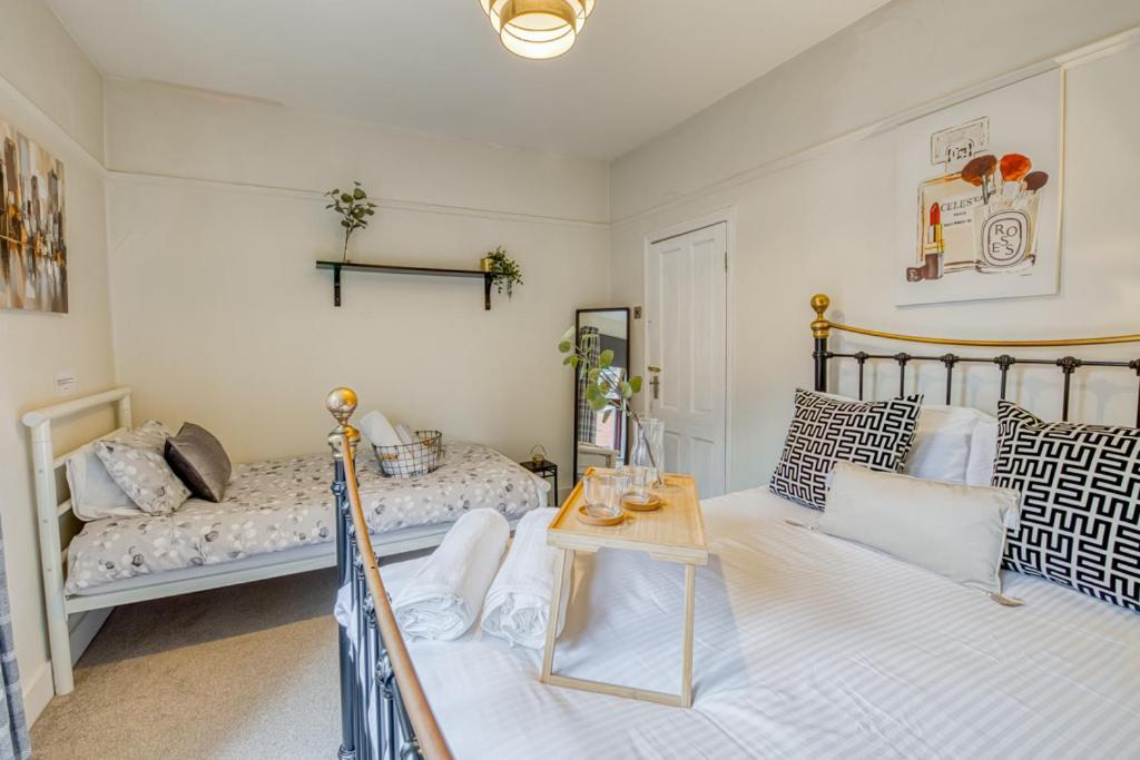 Charming City Home, Beside The Serene Ormeau Park 벨파스트 외부 사진